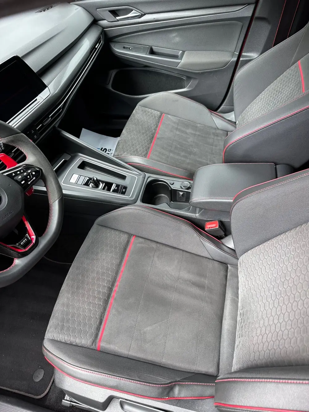 Volkswagen Golf GTI  2.0 TSI 245pk 7-DSG 2020 Rood uit 2020, foto 13