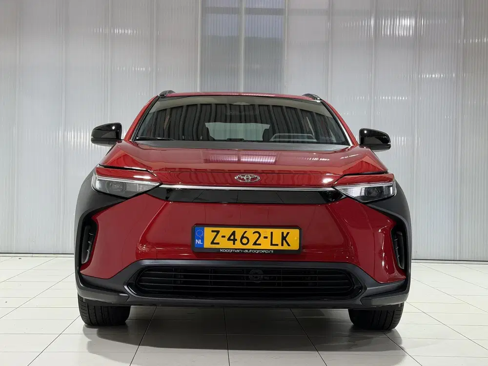Toyota bZ4X Active 71 kWh uit 2024, foto 2