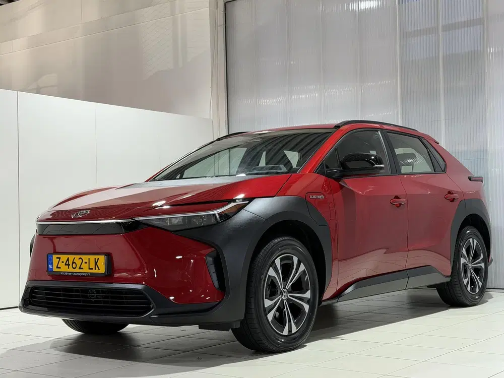 Toyota bZ4X Active 71 kWh uit 2024, foto 4
