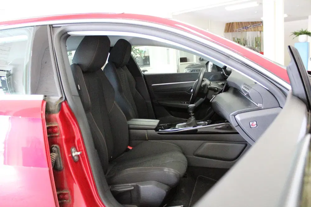 Peugeot 508 1.5 BlueHDI Blue Lease Active Avantage uit 2021, foto 16