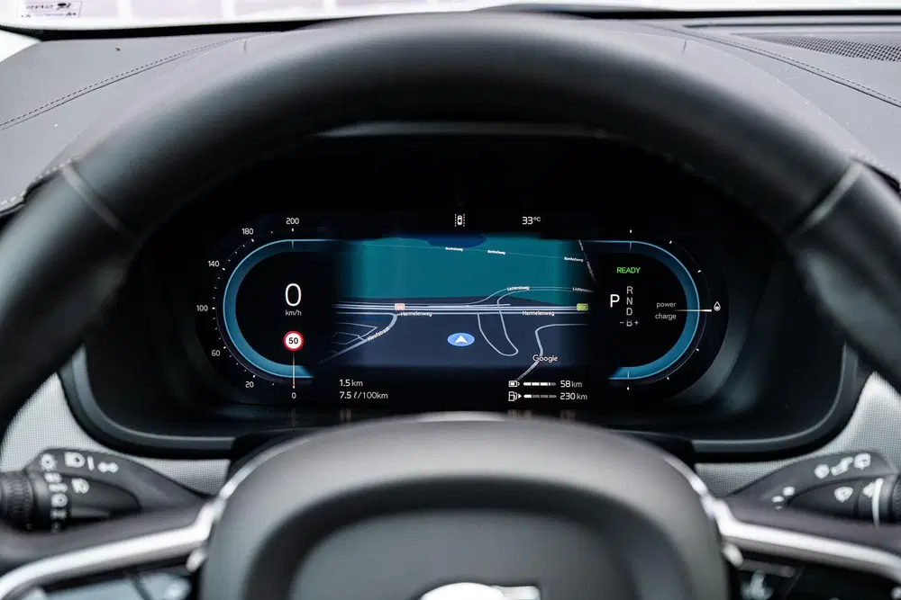 Volvo V90 2.0 T6 Plug-in hybrid AWD Plus Bright uit 2025, foto 15