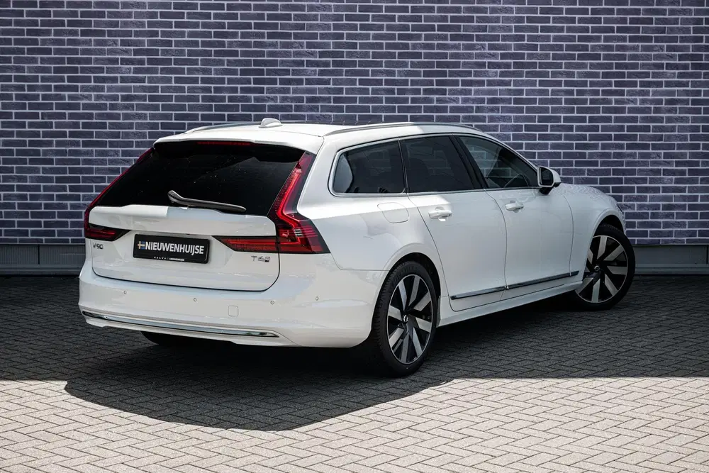 Volvo V90 2.0 T6 Plug-in hybrid AWD Plus Bright uit 2025, foto 17