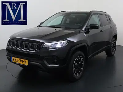 Jeep Compass 4xe 240 Plug-in Hybrid Electric Trailhawk uit 2024