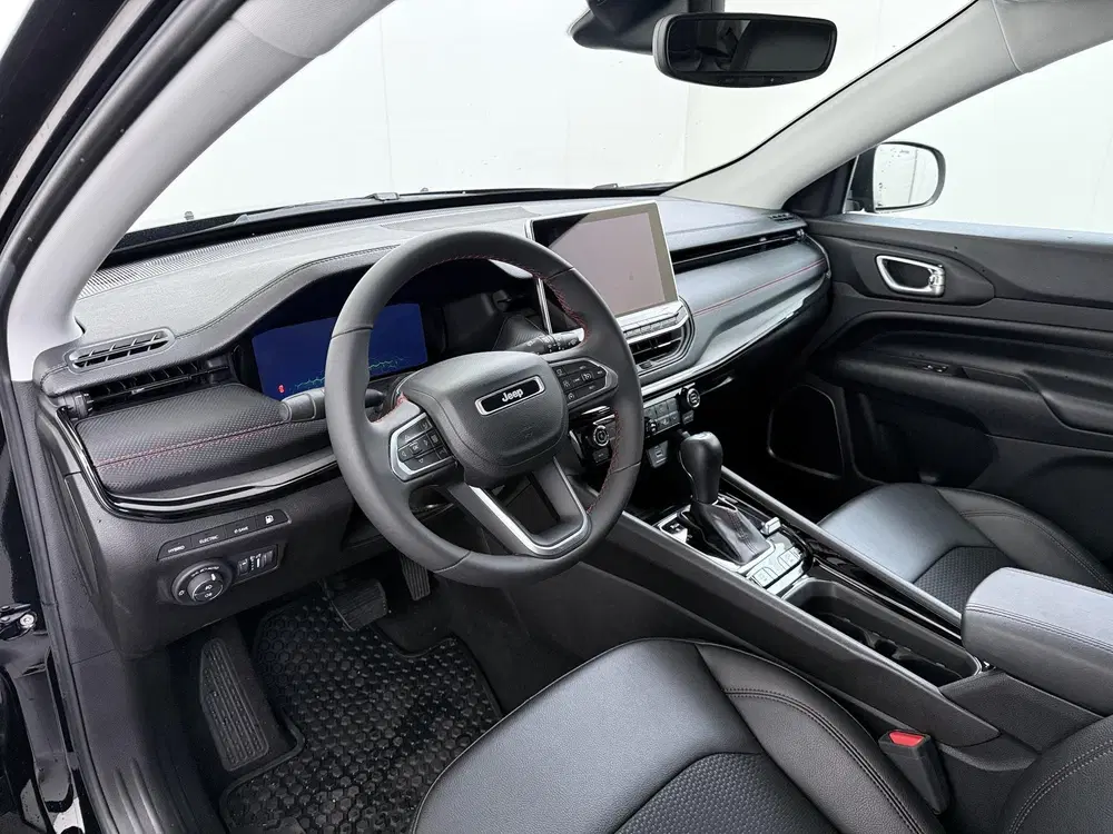 Jeep Compass 4xe 240 Plug-in Hybrid Electric Trailhawk uit 2024, foto 16
