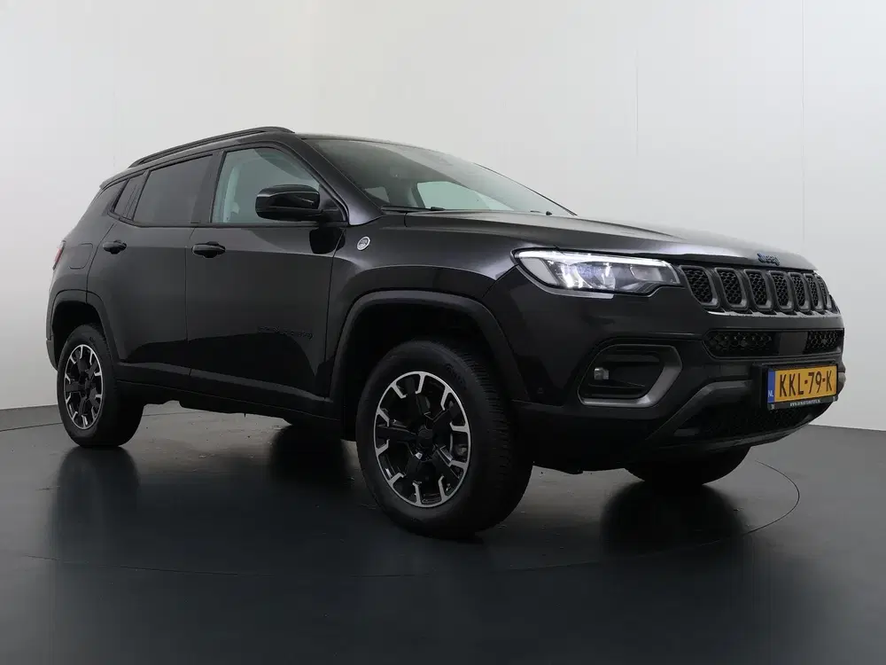 Jeep Compass 4xe 240 Plug-in Hybrid Electric Trailhawk uit 2024, foto 3