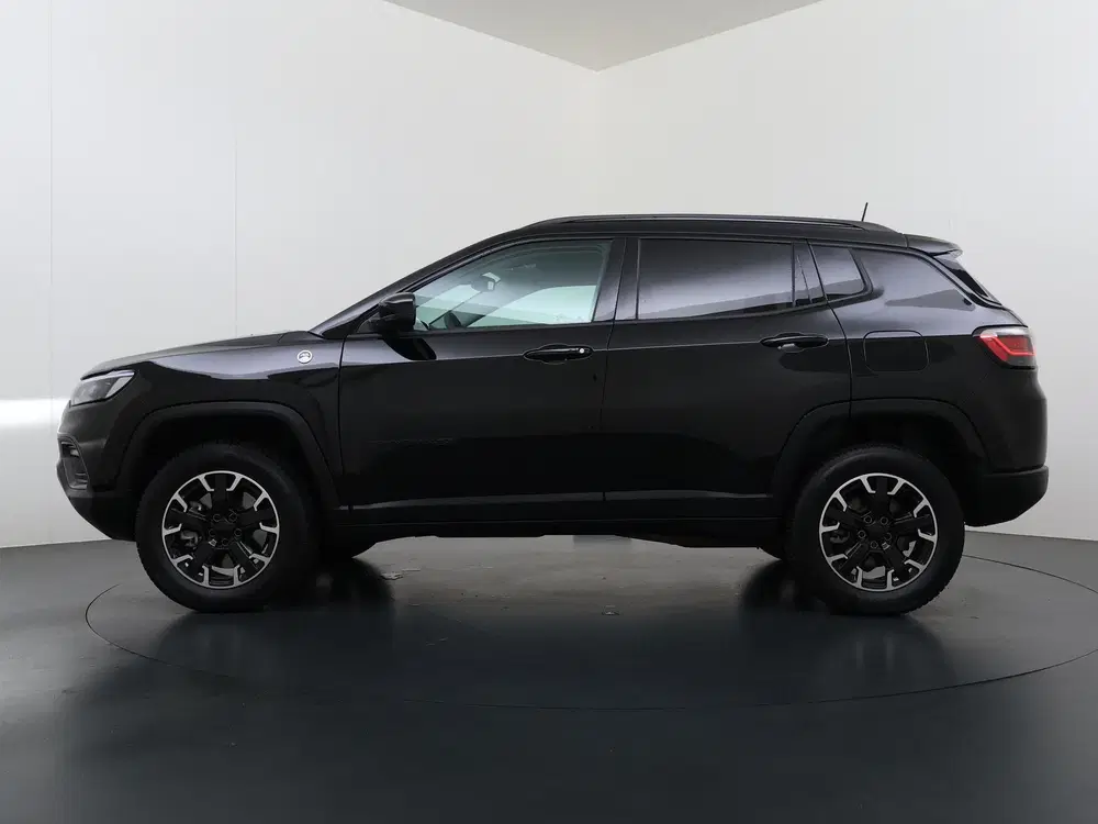 Jeep Compass 4xe 240 Plug-in Hybrid Electric Trailhawk uit 2024, foto 5