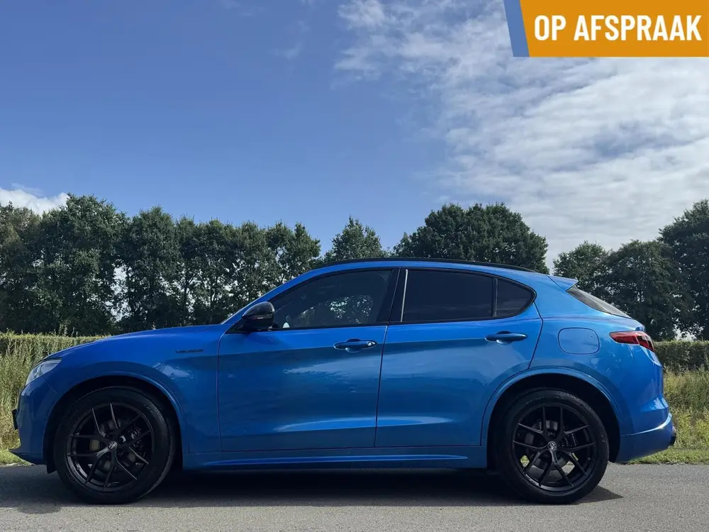Alfa Romeo Stelvio 2.0t Q4 Veloce my21, Pano, 20 inch, Misan uit 2020