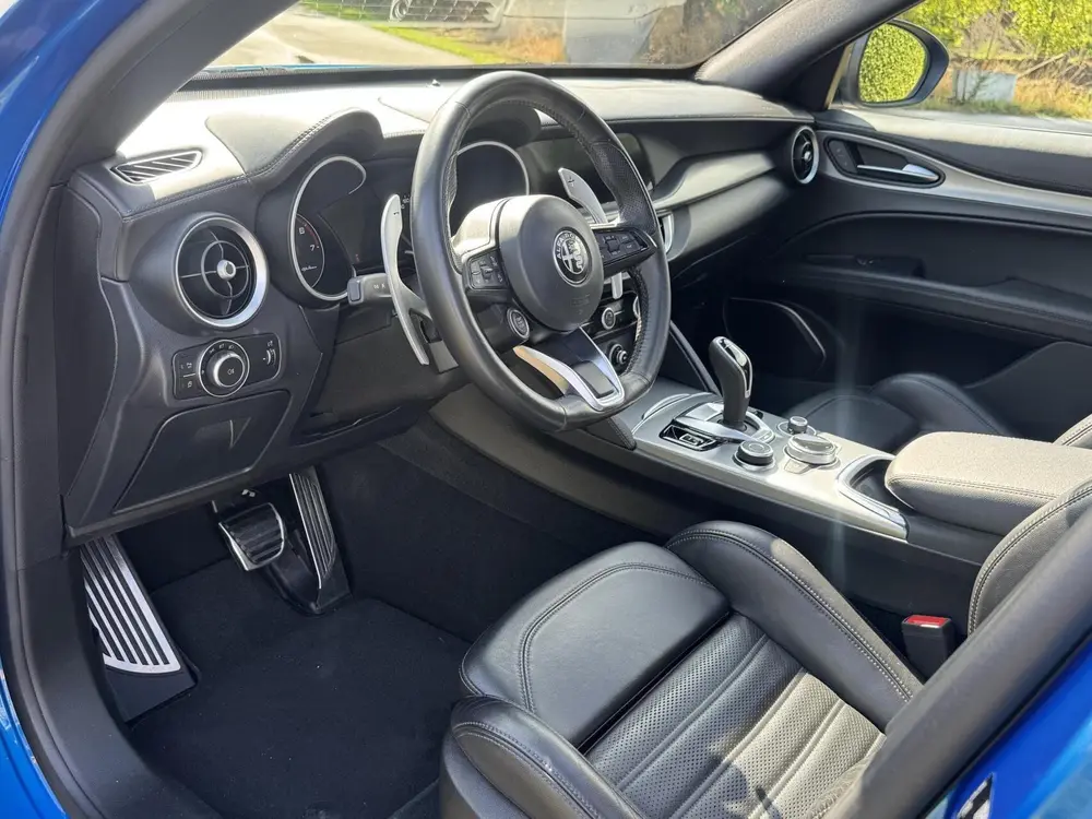 Alfa Romeo Stelvio 2.0t Q4 Veloce my21, Pano, 20 inch, Misan uit 2020, foto 10