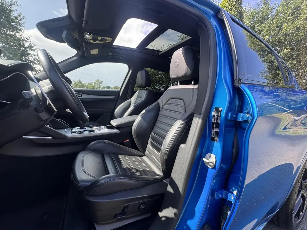 Alfa Romeo Stelvio 2.0t Q4 Veloce my21, Pano, 20 inch, Misan uit 2020, foto 11
