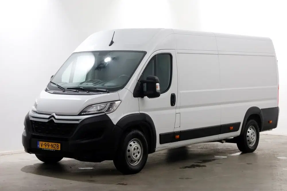 Citroën Jumper 2.2 BlueHDi 165pk L4H2 Airco uit 2024, foto 8