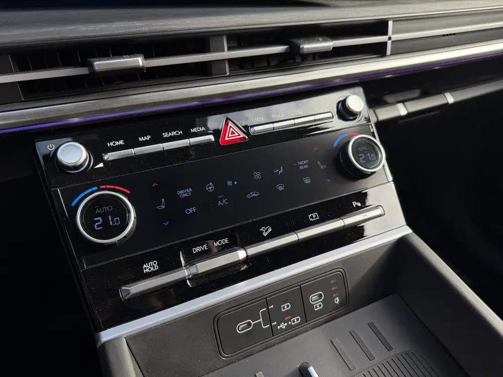 Hyundai SANTA FE 1.6 T-GDI HEV Premium 7p uit 2025, foto 13