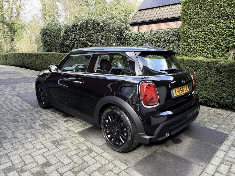 Mini Cooper 1.5 Cooper uit 2021, foto 10