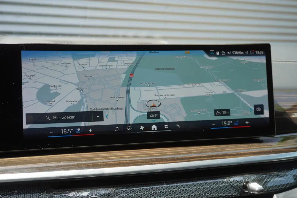 BMW X7 xDrive40i uit 2024, foto 15