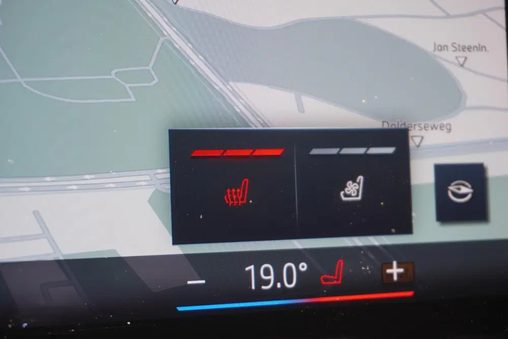 BMW X7 xDrive40i uit 2024, foto 17