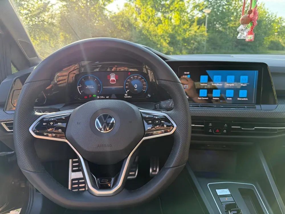 Volkswagen Golf 2.0 TDI | Full R Line 150pk 7-DSG 2020 Zwart uit 2020, foto 11