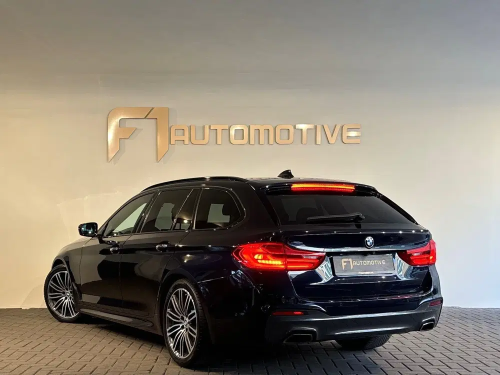 BMW 5-serie 530i xDrive M Sport High Ex Pano uit 2019, foto 8