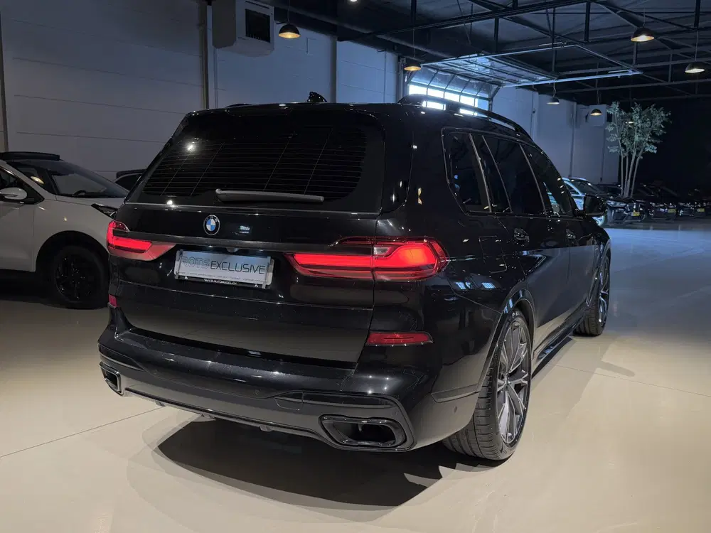 BMW X7 xDrive40i M-Pakket 7 Pers Panodak uit 2020, foto 17