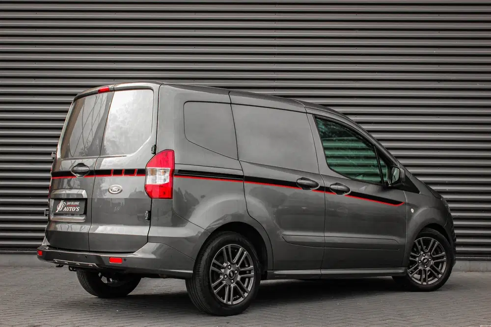 Ford Transit Courier 1.5 TDCI Sport 100PK uit 2021, foto 3