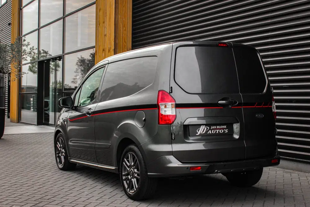 Ford Transit Courier 1.5 TDCI Sport 100PK uit 2021, foto 9