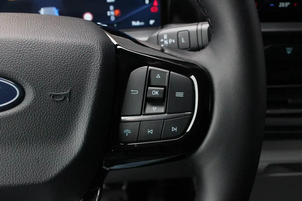 Ford Transit 340 L2H1 Limited 65 kWh 218PK uit 2025, foto 18