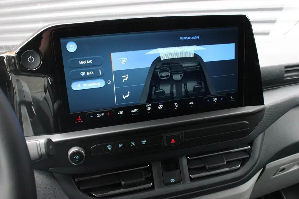 Ford Transit Custom 340 L2H1 Limited 65 kWh 218PK uit 2025, foto 18