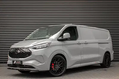 Ford Transit 340 L2H1 Limited 71kWh 218PK uit 2026