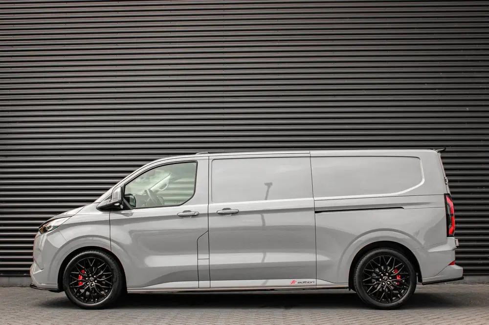 Ford Transit 340 L2H1 Limited 71kWh 218PK uit 2026, foto 5