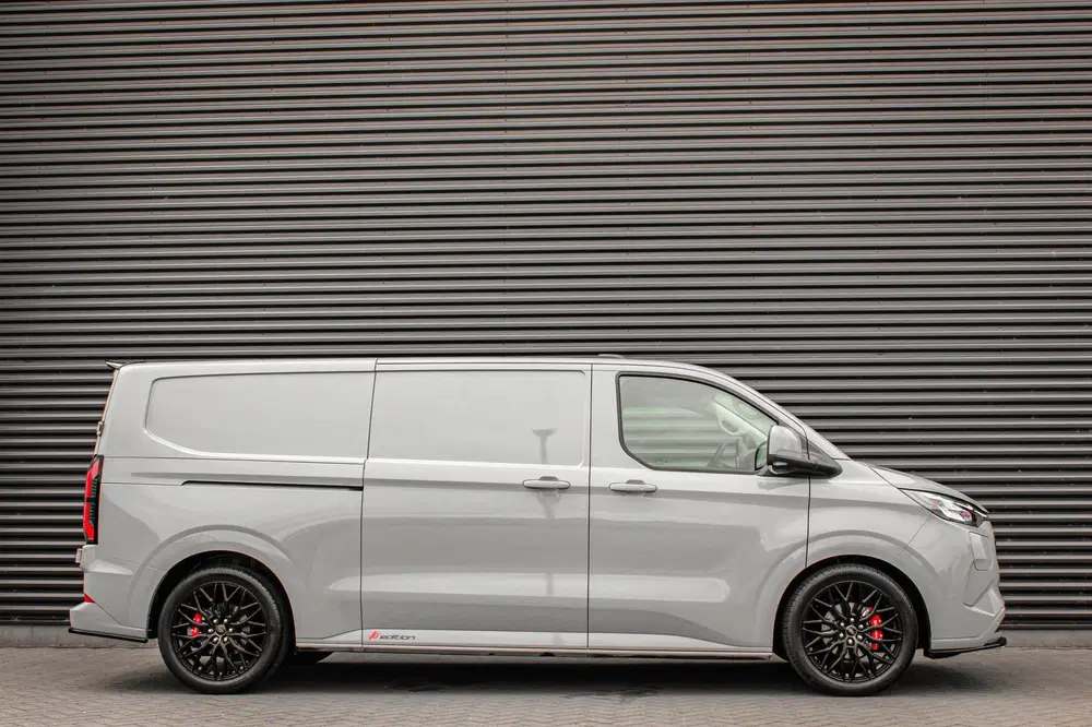 Ford Transit 340 L2H1 Limited 71kWh 218PK uit 2026, foto 6