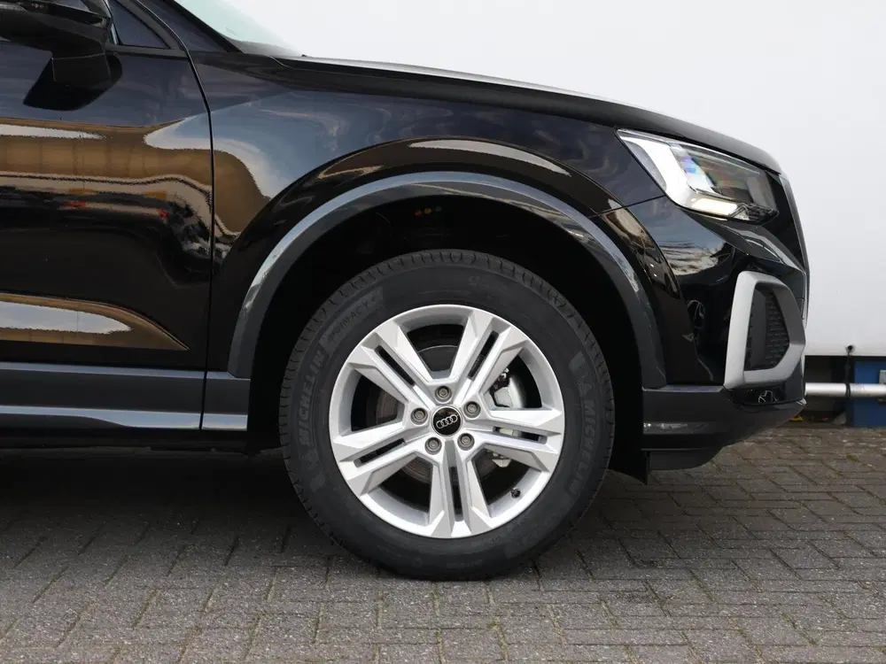 Audi Q2 Advanced edition 35 TFSI 110 kW uit 2026, foto 16