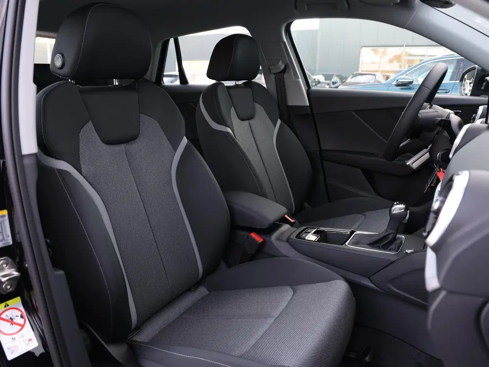Audi Q2 Advanced edition 35 TFSI 110 kW uit 2026, foto 8