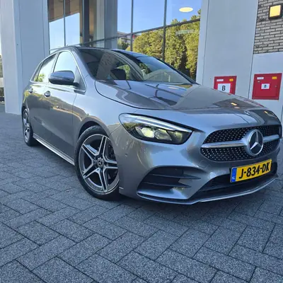 Mercedes-Benz B-Klasse B180 Business Solution AMG | NAP | DealerOnder uit 2020