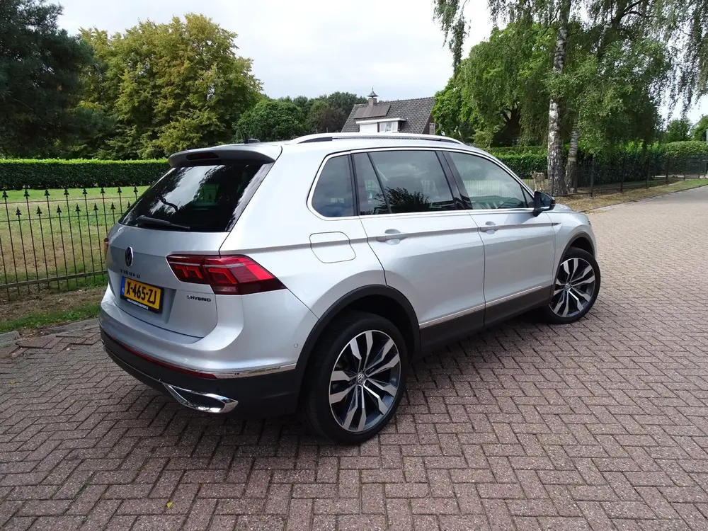 Volkswagen Tiguan 1.4 TSI eHybrid R-Line Business+ uit 2023, foto 7