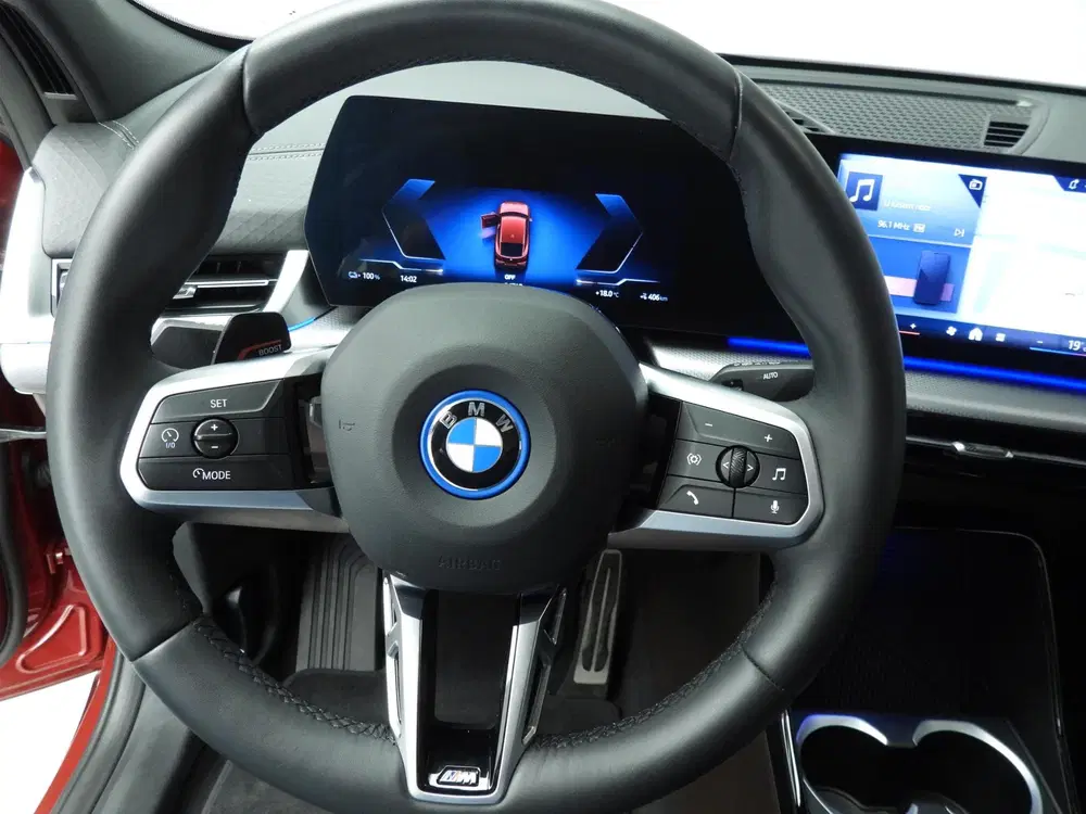 BMW iX2 xDrive30 uit 2025, foto 11