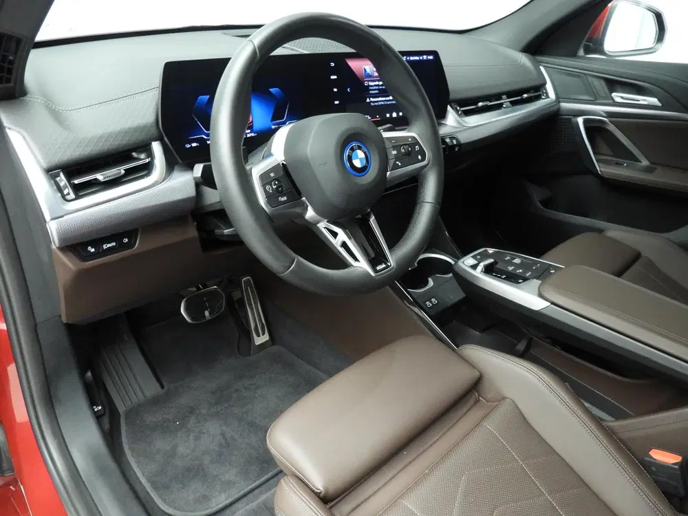 BMW iX2 xDrive30 uit 2025, foto 6