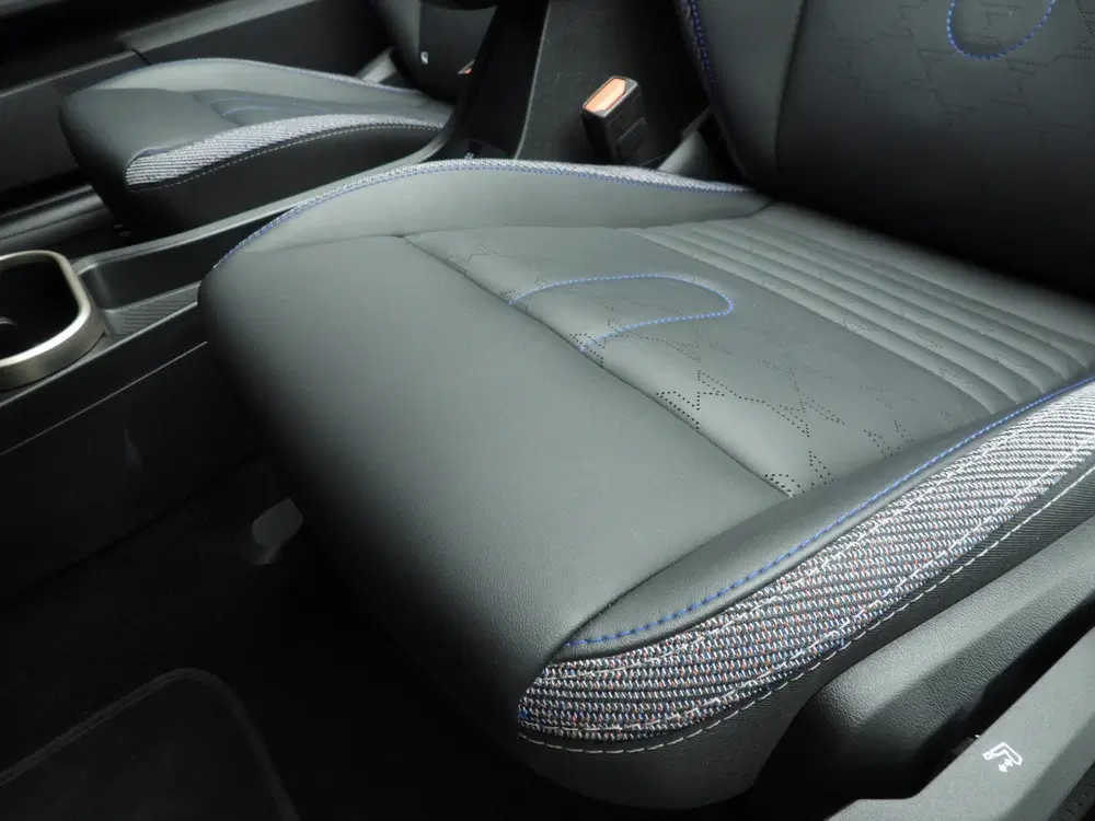 Mini Cabrio Cooper S Automaat uit 2025, foto 16