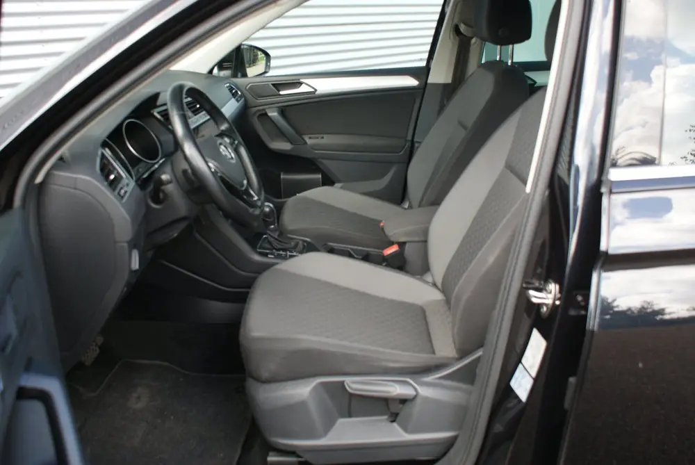 Volkswagen Tiguan 1.5 TSI ACT Comfortline | ACC | Automaat | uit 2019, foto 14
