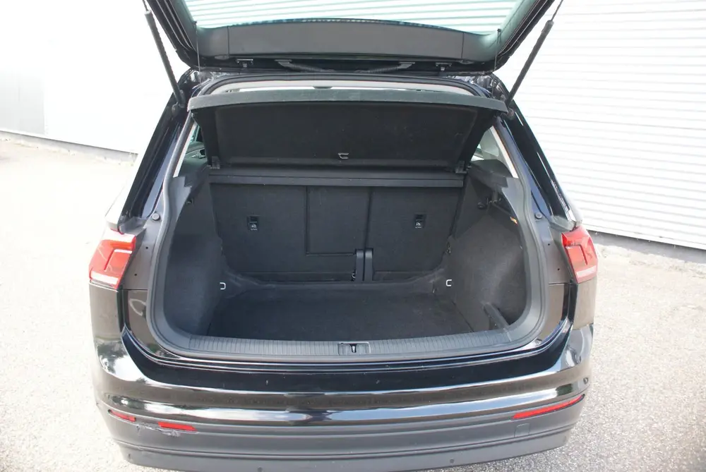 Volkswagen Tiguan 1.5 TSI ACT Comfortline | ACC | Automaat | uit 2019, foto 17