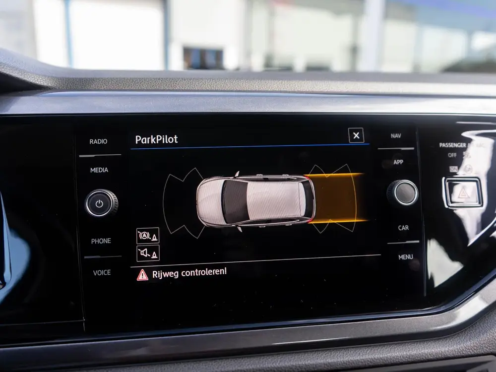 Volkswagen Polo 1.0 TSI DSG (Automaat) 95pk -Stoelverwarming uit 2020, foto 10
