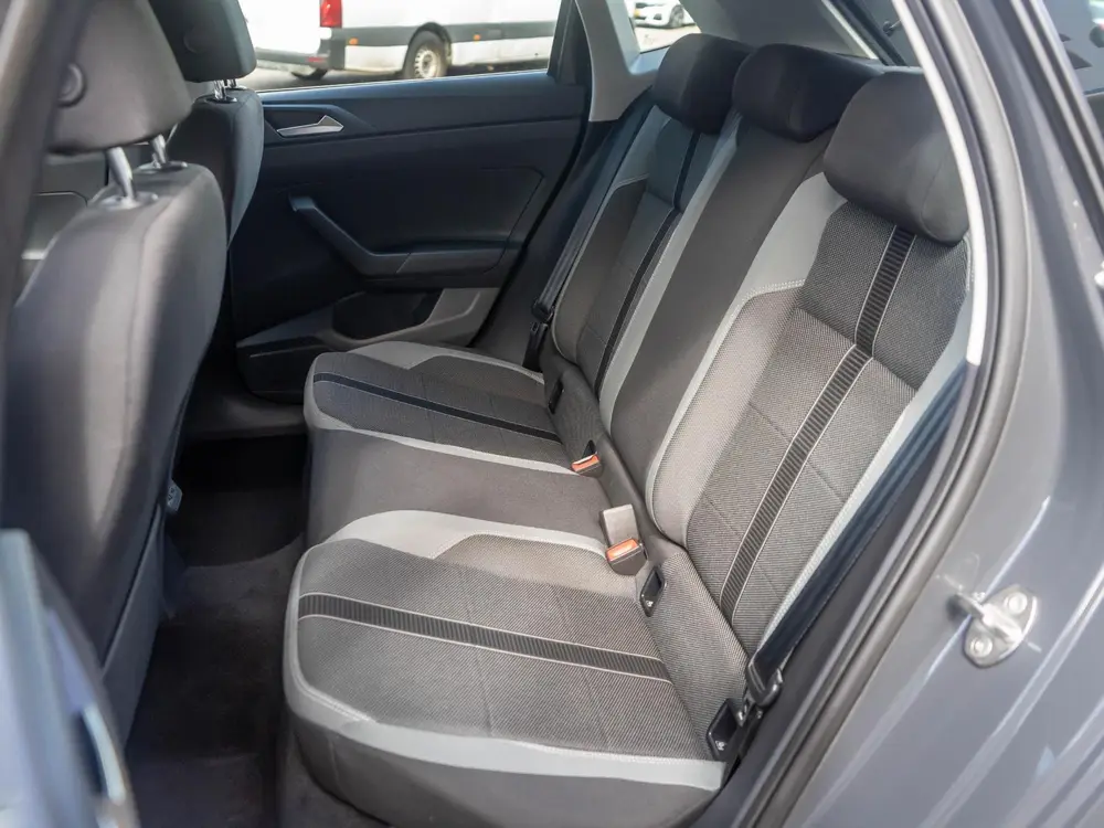 Volkswagen Polo 1.0 TSI DSG (Automaat) 95pk -Stoelverwarming uit 2020, foto 13