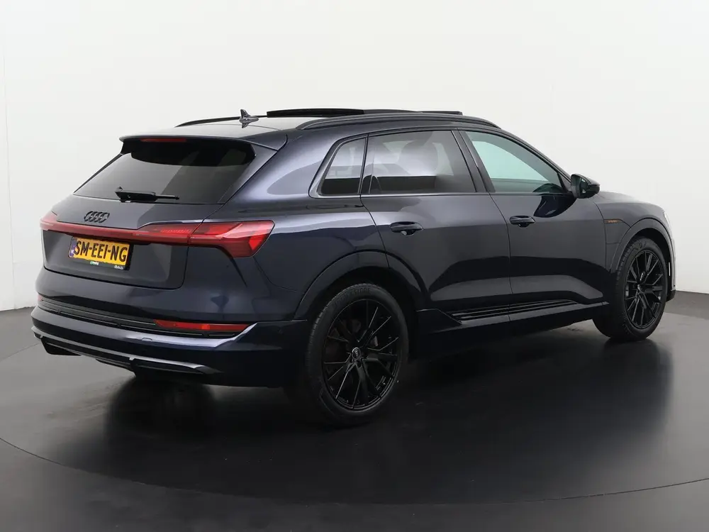 Audi e-tron 55 quattro S-Line Black Style 95 kWh uit 2022, foto 4
