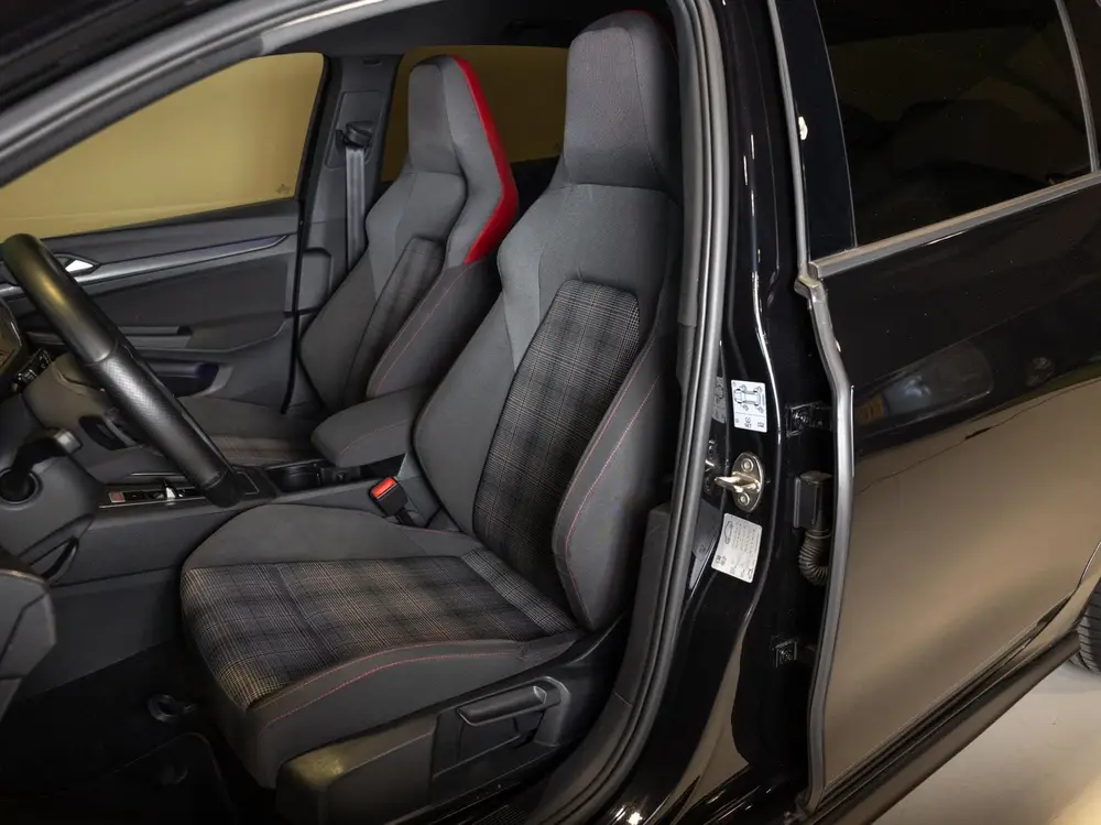 Volkswagen Golf 2.0 TSI GTI / 245pk / Achteruitrij camera / uit 2021, foto 6