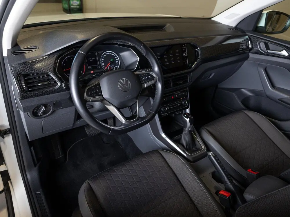 Volkswagen T-Cross 1.5 TSI Style / 150pk / Trekhaak / Achter uit 2021, foto 17