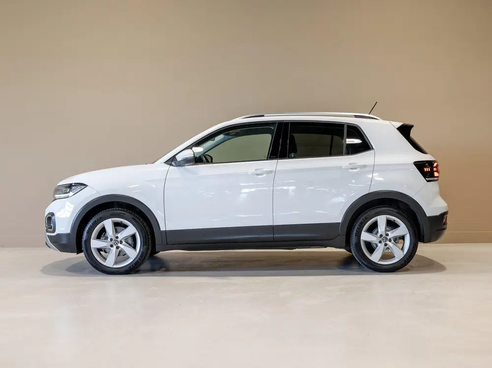Volkswagen T-Cross 1.5 TSI Style / 150pk / Trekhaak / Achter uit 2021, foto 3
