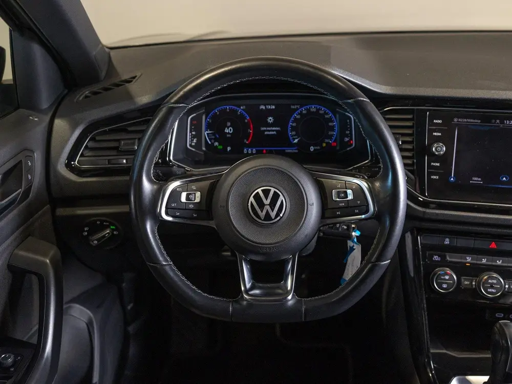 Volkswagen T-Roc Sport / 150pk / Achteruitrij camera / Virtu uit 2022, foto 19