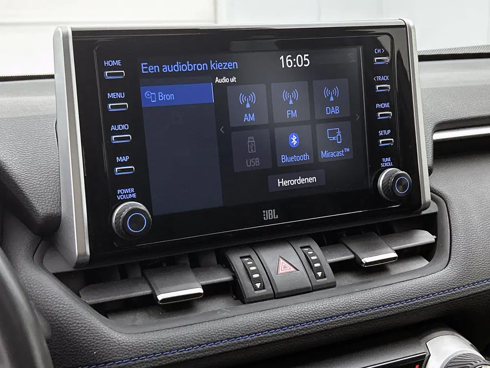 Toyota RAV 4 2.5 Hybrid AWD Bi-Tone Innovation Pack uit 2021, foto 9