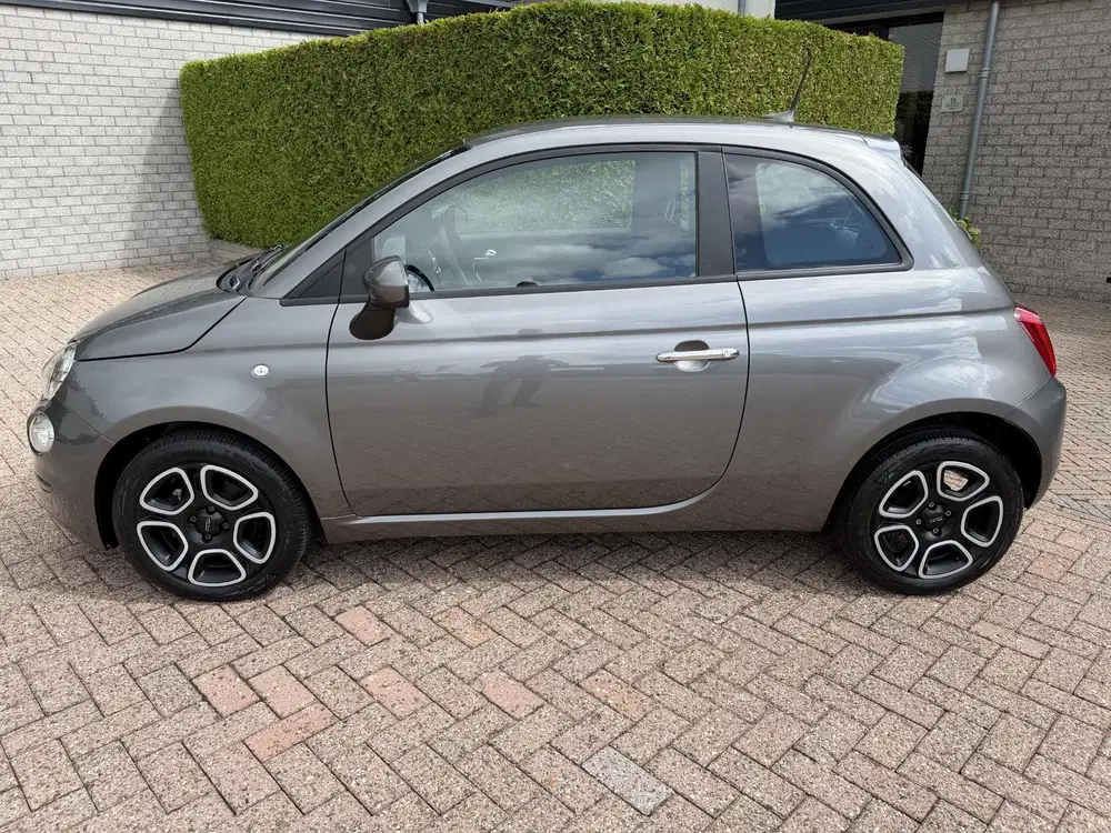 Fiat 500 1.0 Hybrid Club uit 2022, foto 14