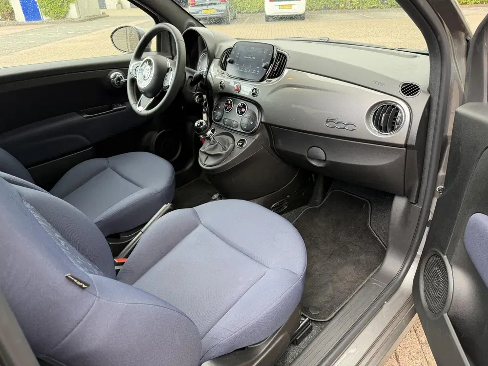 Fiat 500 1.0 Hybrid Club uit 2022, foto 18