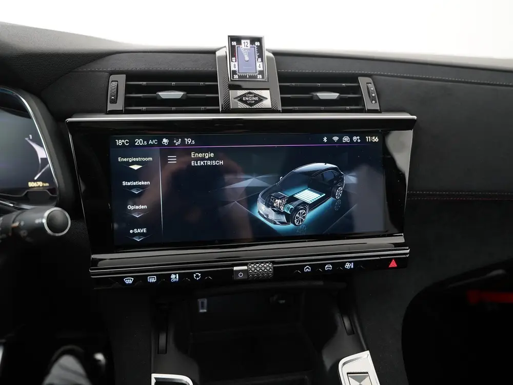DS Automobiles DS 7 DS 7 E-Tense 225 Performance Line+ uit 2023, foto 17