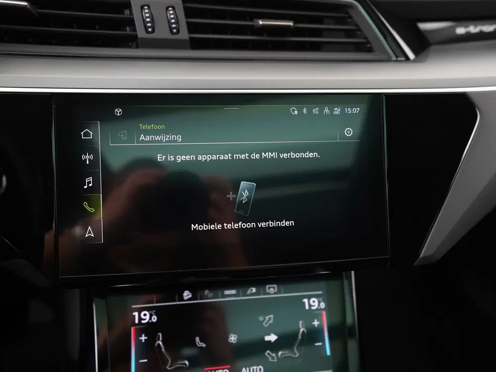 Audi e-tron 55 quattro Advanced 95 kWh uit 2022, foto 18