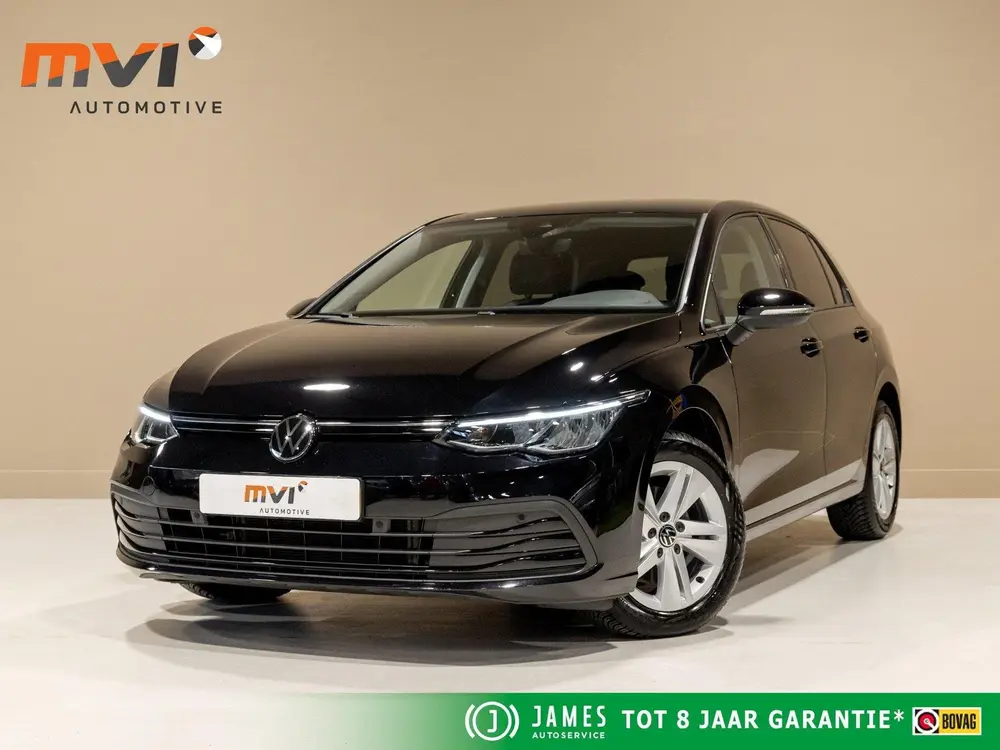 Volkswagen Golf 1.0 TSI Life / 110pk / Cruise / Airco / Klim uit 2024